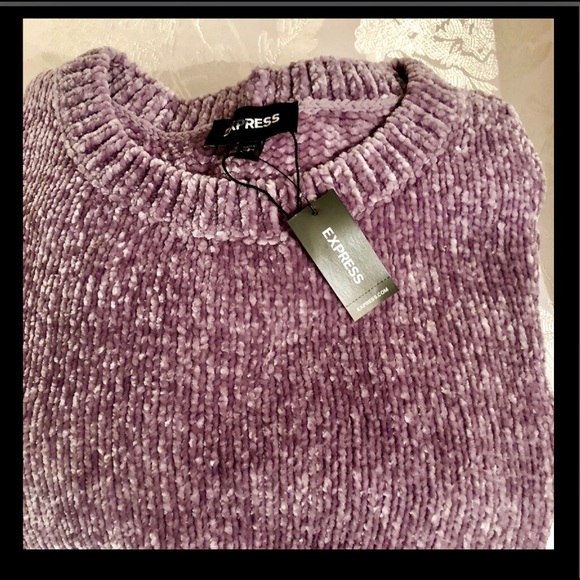 EXPRESS Plush Chenille Cold Shoulder Sweater - Picture 6 of 8